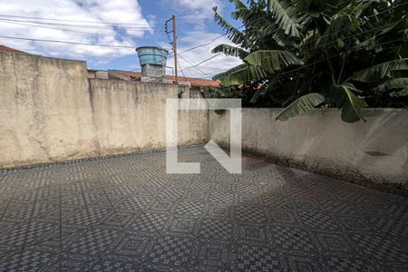 Casa à venda com 330m², 3 quartos e 2 vagas Casa à venda com 330m², 3 quartos e 2 vagasquintal_1
