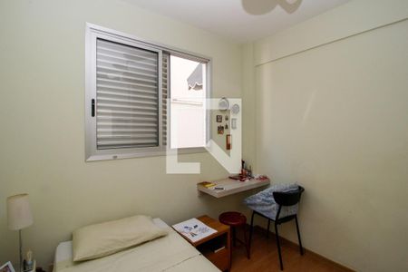 Apartamento à venda com 288m², 3 quartos e 2 vagasQuarto 02