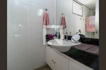 Apartamento à venda com 288m², 3 quartos e 2 vagasBanheiro social