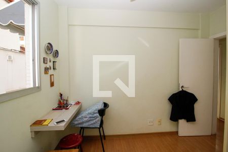 Apartamento à venda com 288m², 3 quartos e 2 vagasQuarto 02