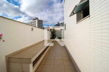 Apartamento à venda com 288m², 3 quartos e 2 vagasÁrea comum