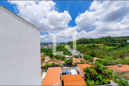 Casa à venda com 450m², 4 quartos e 3 vagasVista