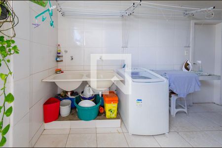 Casa à venda com 450m², 4 quartos e 3 vagasÁrea de serviço