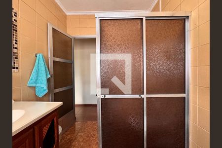 Casa à venda com 184m², 3 quartos e 2 vagas Casa à venda com 184m², 3 quartos e 2 vagasBanheiro