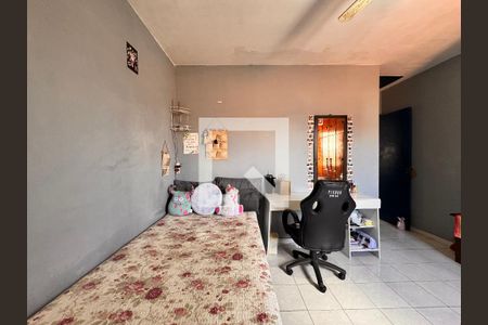 Casa à venda com 184m², 3 quartos e 2 vagas Casa à venda com 184m², 3 quartos e 2 vagasQuarto 3