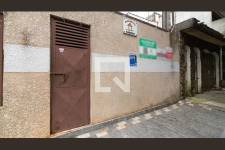 Apartamento à venda com 37m², 2 quartos e sem vagaFachada e plaquinha