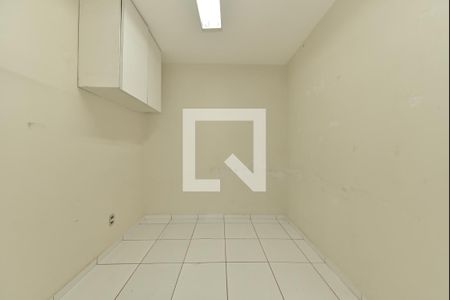 Casa à venda com 269m², 3 quartos e 3 vagas Casa à venda com 269m², 3 quartos e 3 vagasQuarto de Serviço