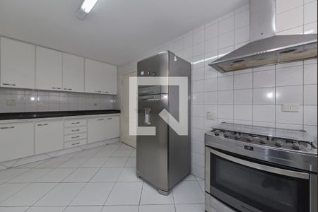 Casa à venda com 269m², 3 quartos e 3 vagas Casa à venda com 269m², 3 quartos e 3 vagasCozinha