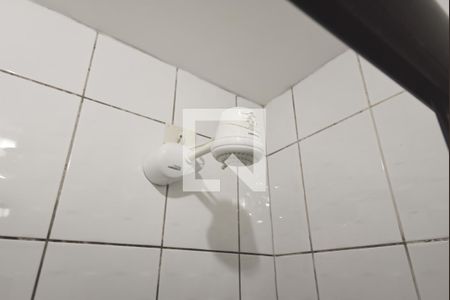 Casa à venda com 269m², 3 quartos e 3 vagas Casa à venda com 269m², 3 quartos e 3 vagasEdícula - Banheiro