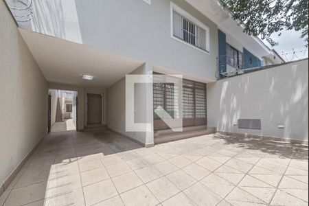 Casa à venda com 269m², 3 quartos e 3 vagas Casa à venda com 269m², 3 quartos e 3 vagasGaragem