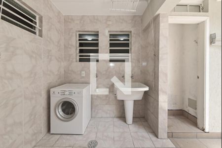 Casa à venda com 269m², 3 quartos e 3 vagas Casa à venda com 269m², 3 quartos e 3 vagasÁrea de Serviço