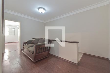 Casa à venda com 269m², 3 quartos e 3 vagas Casa à venda com 269m², 3 quartos e 3 vagasSala de TV