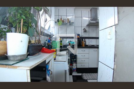 Apartamento à venda com 86m², 2 quartos e 1 vagaCozinha