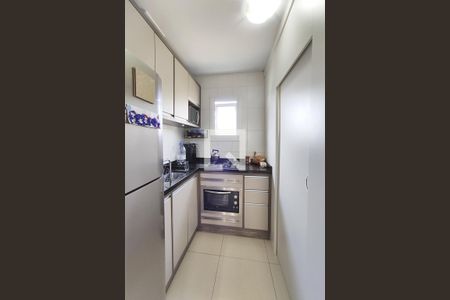 Apartamento à venda com 60m², 2 quartos e 1 vagaCozinha e Área de Serviço