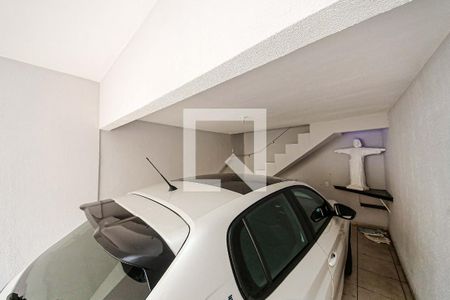 Casa à venda com 250m², 3 quartos e 2 vagas Casa à venda com 250m², 3 quartos e 2 vagasGaragem