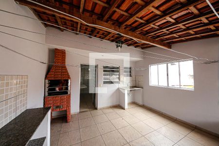 Casa à venda com 250m², 3 quartos e 2 vagas Casa à venda com 250m², 3 quartos e 2 vagasÁrea gourmet