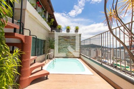 Apartamento à venda com 145m², 3 quartos e 2 vagasCobertura