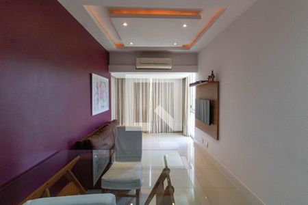 Sala 1 de apartamento à venda com 3 quartos, 145m² em Icaraí, Niterói