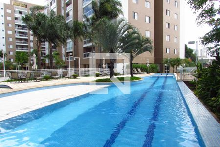 Apartamento para alugar com 233m², 3 quartos e 3 vagasÁrea Comum - Piscina