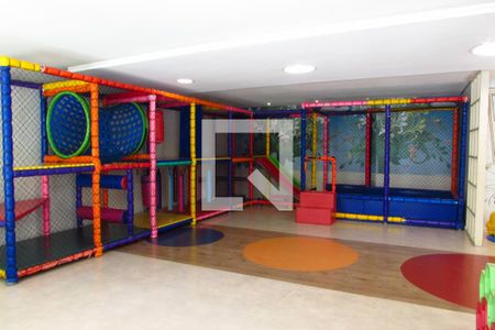 Apartamento para alugar com 233m², 3 quartos e 3 vagasÁrea comum - Brinquedoteca