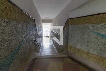 Apartamento à venda com 66m², 2 quartos e sem vaga Apartamento à venda com 66m², 2 quartos e sem vagaÁrea comum - Hall da entrada