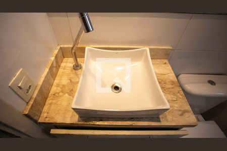 Apartamento à venda com 64m², 3 quartos e 1 vagaBanheiro da Suíte