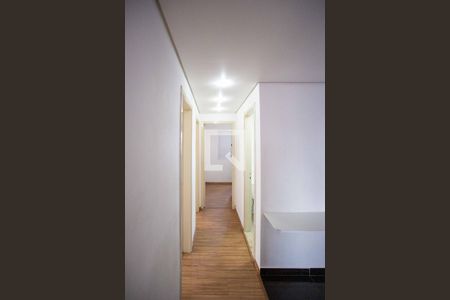 Apartamento à venda com 64m², 3 quartos e 1 vagaCorredor