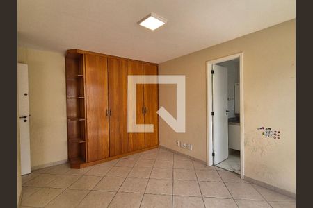 Apartamento à venda com 150m², 3 quartos e 2 vagasSuíte 2