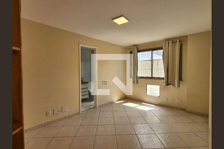 Apartamento à venda com 150m², 3 quartos e 2 vagasSuíte 2