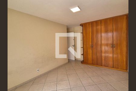 Apartamento à venda com 150m², 3 quartos e 2 vagasSuíte 2