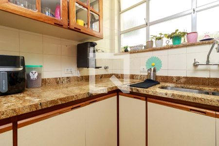 Casa à venda com 430m², 4 quartos e 4 vagasCozinha