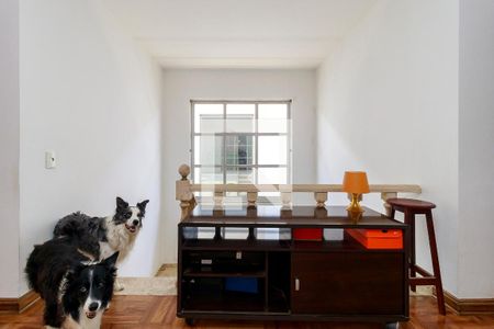 Casa à venda com 430m², 4 quartos e 4 vagasAnte sala dos quartos