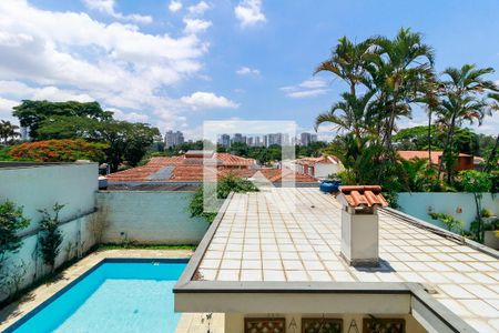 Casa à venda com 430m², 4 quartos e 4 vagasSuíte 2 - Vista
