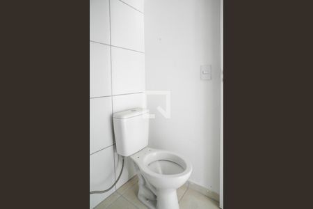 Apartamento para alugar com 38m², 2 quartos e sem vaga Apartamento para alugar com 38m², 2 quartos e sem vagaBanheiro