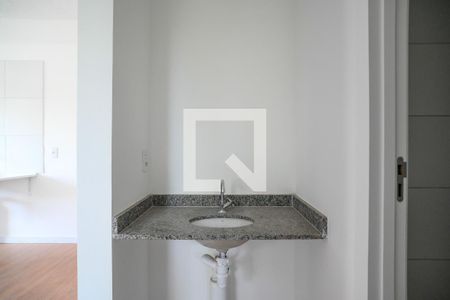 Apartamento para alugar com 38m², 2 quartos e sem vaga Apartamento para alugar com 38m², 2 quartos e sem vagaBanheiro