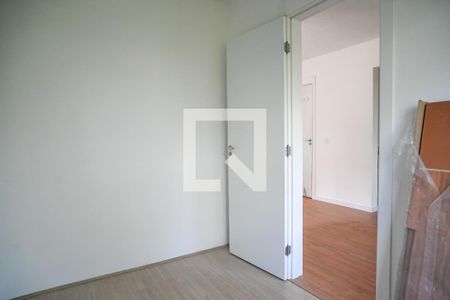 Quarto 1 de apartamento para alugar com 2 quartos, 38m² em Parque Bristol, São Paulo