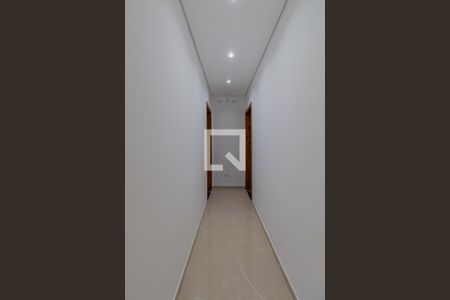 Corredor de casa à venda com 3 quartos, 100m² em Vila Ré, São Paulo