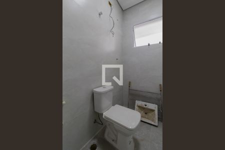 Banheiro Suíte 1 de casa à venda com 3 quartos, 100m² em Vila Ré, São Paulo