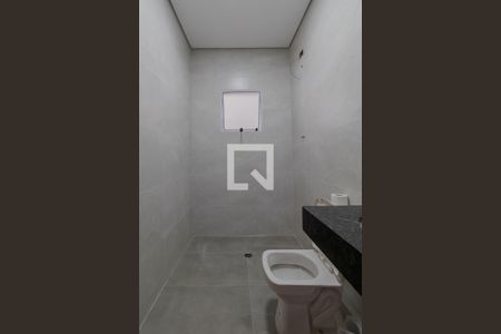 Casa à venda com 100m², 3 quartos e 3 vagasBanheiro Suíte 2