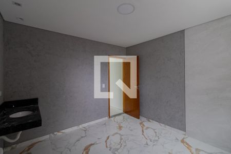 Casa à venda com 100m², 3 quartos e 3 vagasEdícula - Banheiro