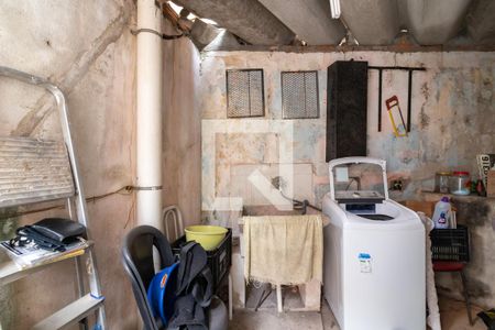 Casa à venda com 244m², 2 quartos e sem vagaÁrea de Serviço