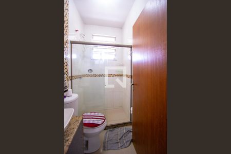 Casa para alugar com 600m², 3 quartos e 3 vagasBanheiro 1