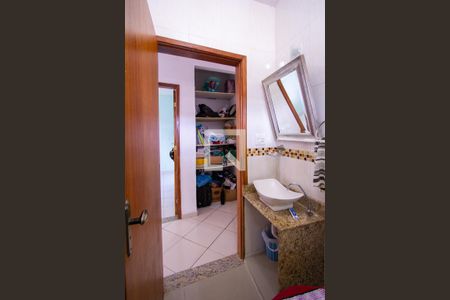 Casa para alugar com 600m², 3 quartos e 3 vagasBanheiro 1