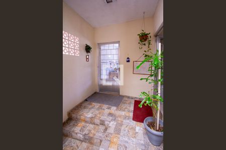 Casa para alugar com 600m², 3 quartos e 3 vagasEntrada