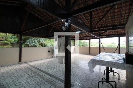 Casa de condomínio à venda com 700m², 5 quartos e 4 vagasTerraço