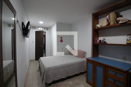 Casa de condomínio à venda com 700m², 5 quartos e 4 vagasQuarto 3