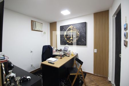 Casa de condomínio à venda com 700m², 5 quartos e 4 vagasQuarto de Serviço 2