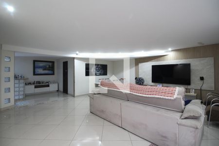 Sala de casa de condomínio à venda com 5 quartos, 700m² em Taquara, Rio de Janeiro