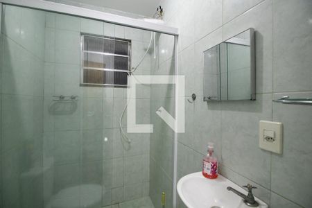 Casa de condomínio à venda com 700m², 5 quartos e 4 vagasBanheiro de Serviço 2