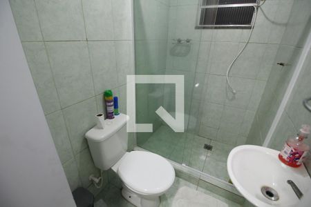 Casa de condomínio à venda com 700m², 5 quartos e 4 vagasBanheiro de Serviço 2